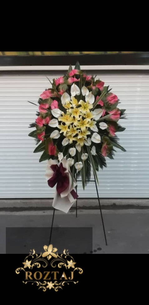 تاج گل افتتاحیه